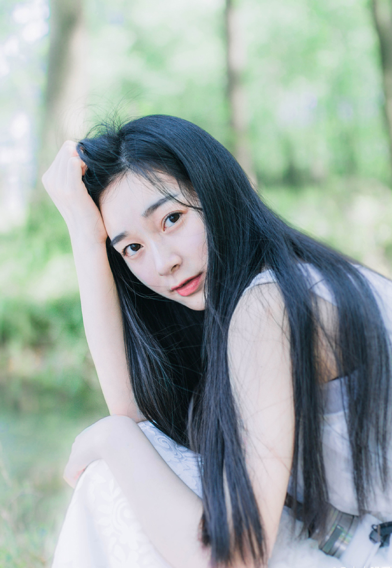 “我孟达算不上忠臣。”孟达闻言，冷笑一声道：“如果将军还想继续愚忠的话，那就请将军自便，下次若再想找刘璋拼命，末将绝不拦你。”
